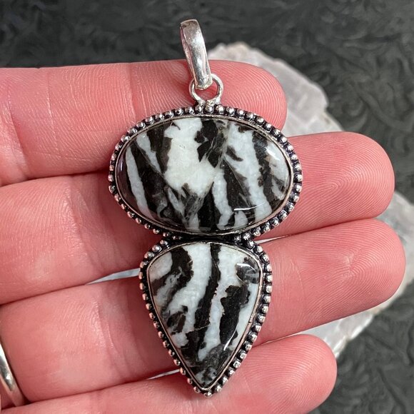 Double Zebra Jasper Agate Natural Pendant Gemstone Crystal Jewelry - Picture 1 of 6